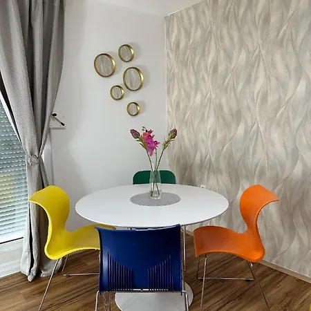 公寓 Moderne Mit 2 Balkonen, Self Check-in, Parking