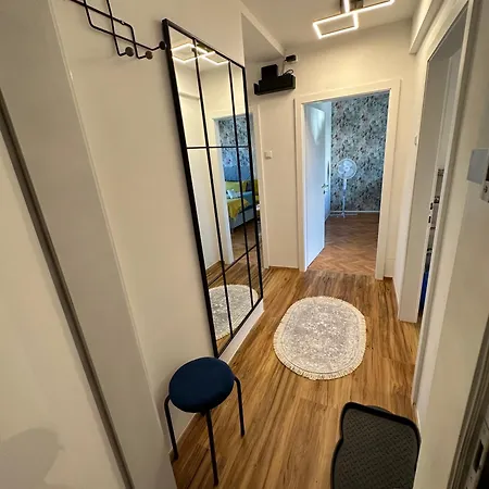 Moderne Mit 2 Balkonen, Self Check-in, Parking Apartment *