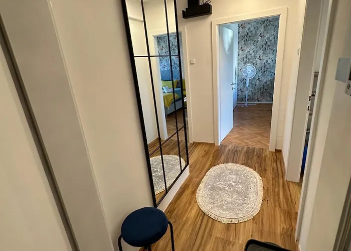 Moderne Mit 2 Balkonen, Self Check-in, Parking Apartment *