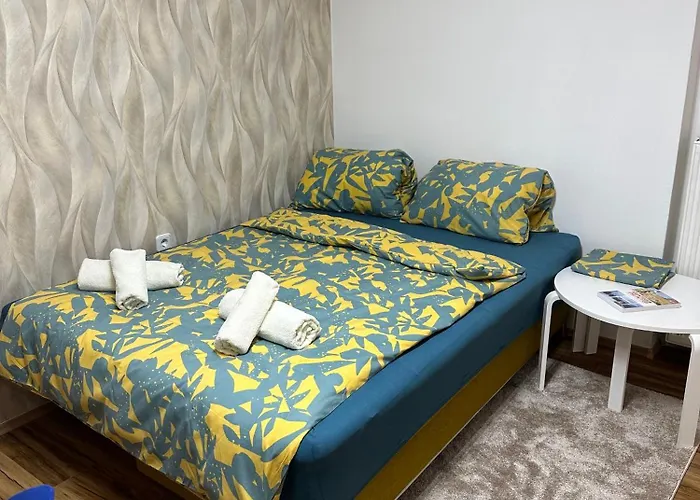 Apartment Moderne Mit 2 Balkonen, Self Check-in, Parking *